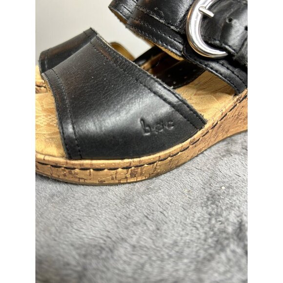 Born Women's Zee Sandal Size 7 Black Leather Wedge Heel Platform Two Strap Slide - Picture 4 of 7